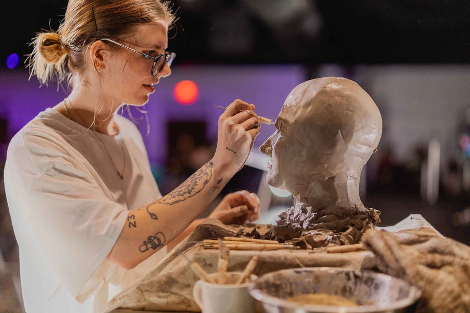 Privileged Participants