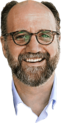 Marketing-Headshot-Matthew-Mullins